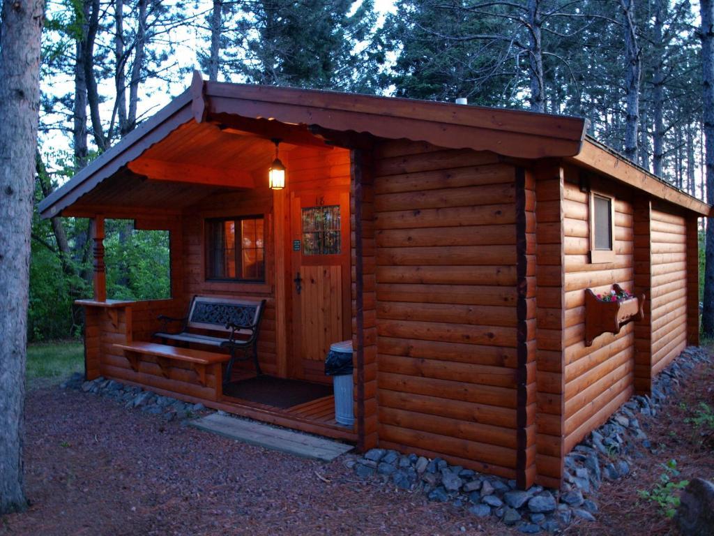 Mallards' Landing Hotel Хейуърд Екстериор снимка